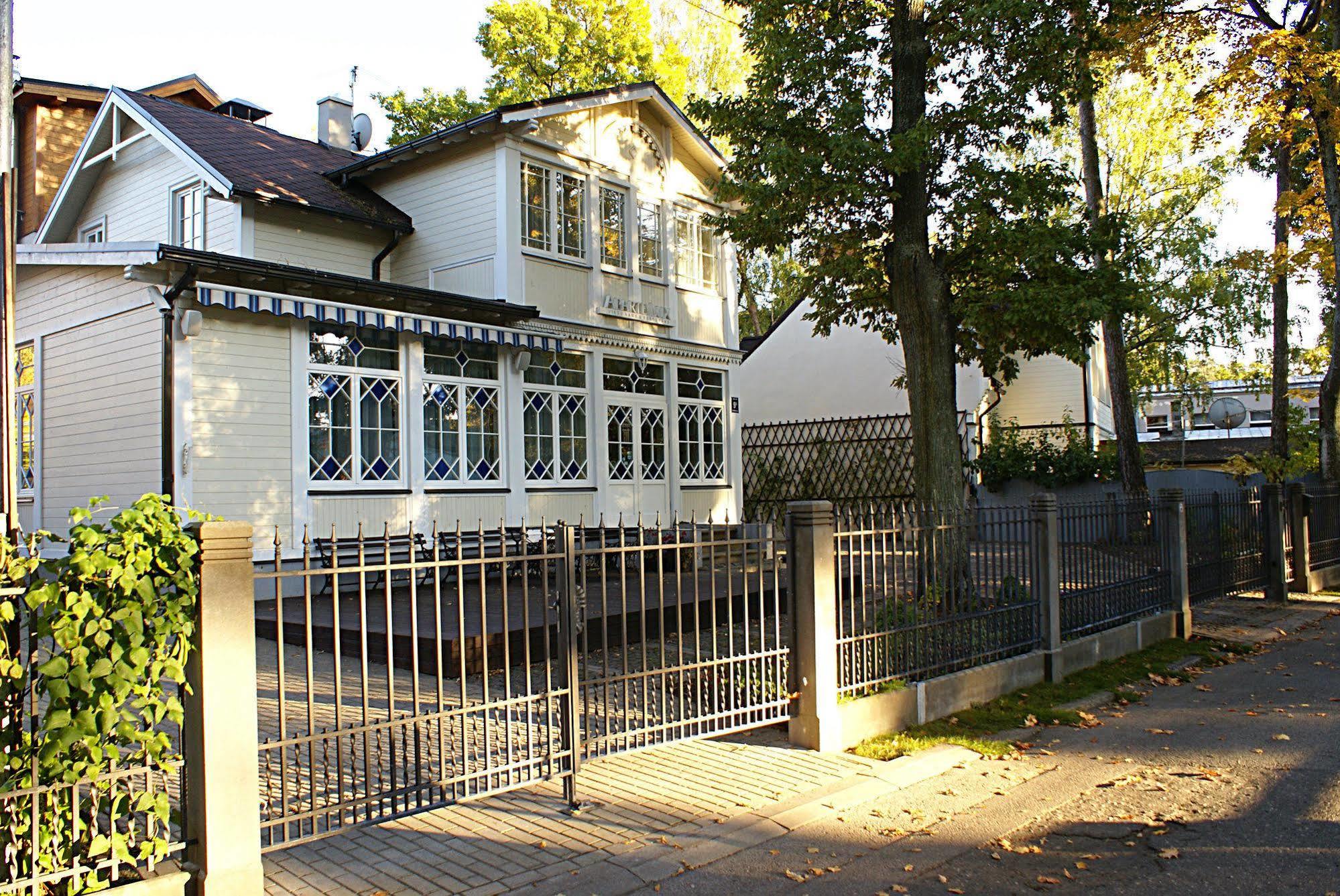 Aparte Lux Jūrkalne Exteriér fotografie